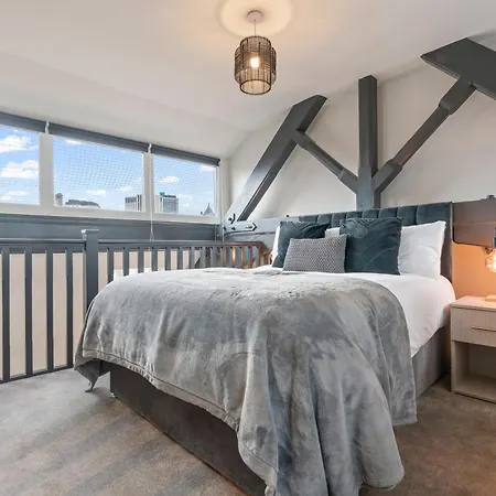 Cosy Mezzanine Centre Apartmán Leeds (West Yorkshire)