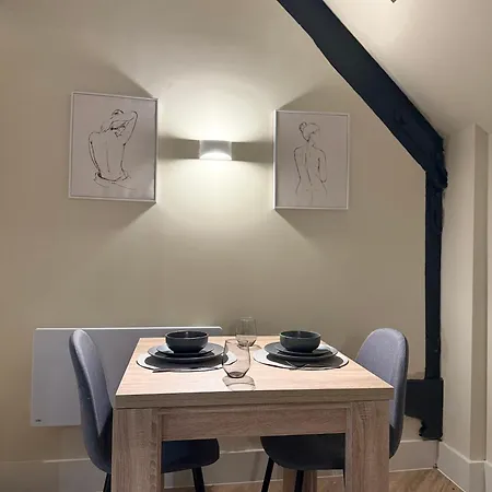 Cosy Mezzanine Leeds Centre Leeds (West Yorkshire)