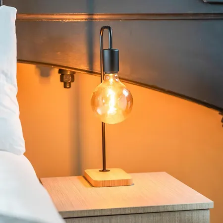 Cosy Mezzanine Centre Apartment *