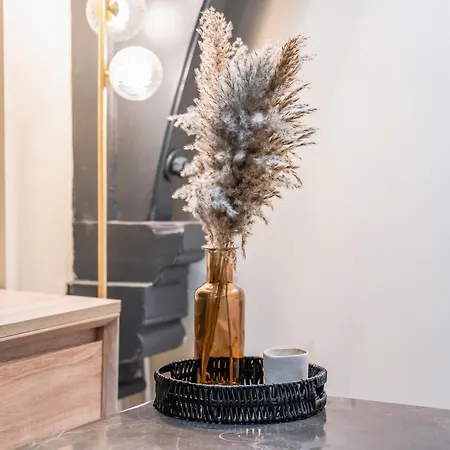 Cosy Mezzanine Centre * Leeds (West Yorkshire)