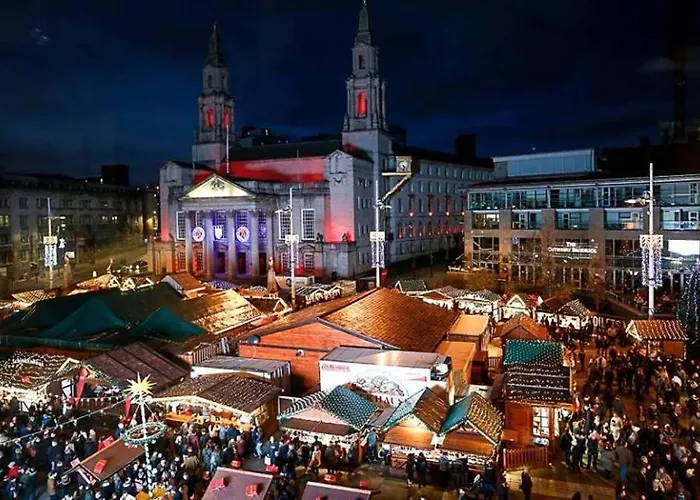 Cosy Mezzanine Centre 리즈