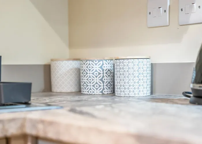 Cosy Mezzanine Centre * Leeds (West Yorkshire)